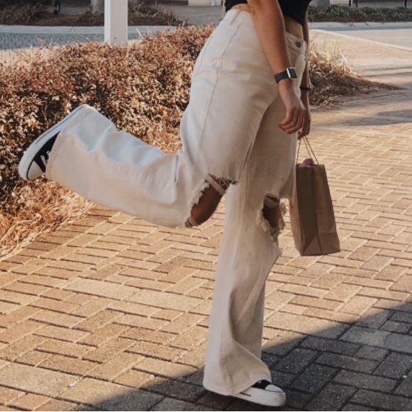 H&M cream jeans - Picture 9 of 9